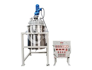 300L不銹鋼油浴電加熱加氫反應釜已完工發(fā)往德陽